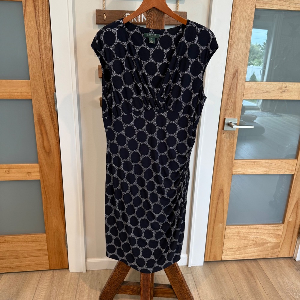 Lauren Ralph Lauren Navy Polka Dot Ruched V-Neck Sheath Dress Size 16